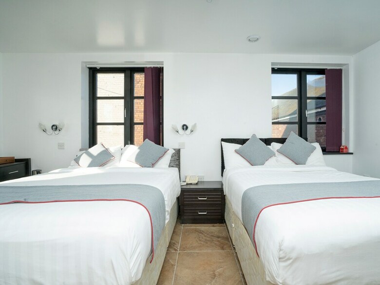 Bed & Breakfast Atz&h Inn