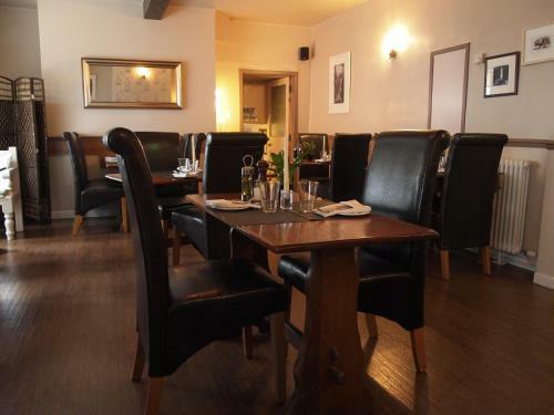 Queens Head Hotel