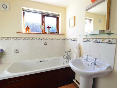 Holiday Home Swallow Barn