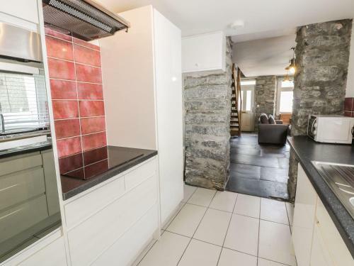 16 Park Square, Blaenau Ffestiniog