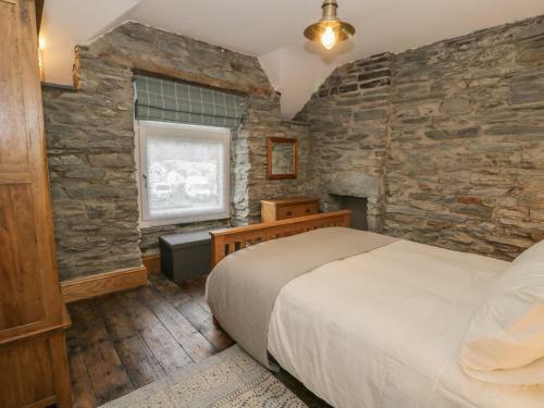 16 Park Square, Blaenau Ffestiniog