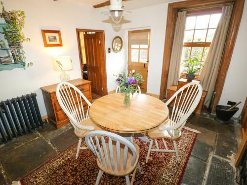 Rhubarb Cottage, Hope Valley