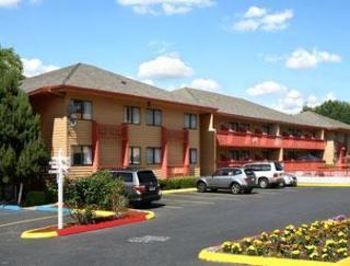 Hotel Howard Jonson Portland Airport