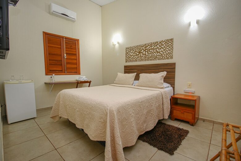 Hostal Pousada Flores Do Cerrado