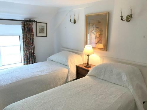 Bratton Mill Farmhouse