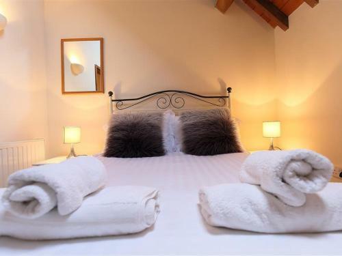 The Old Oak Tree Barn, Burford