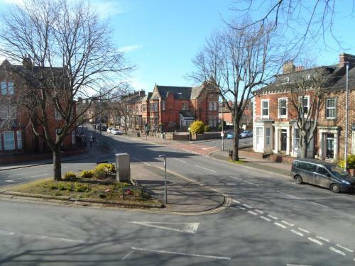 Hostal Warwick Lodge