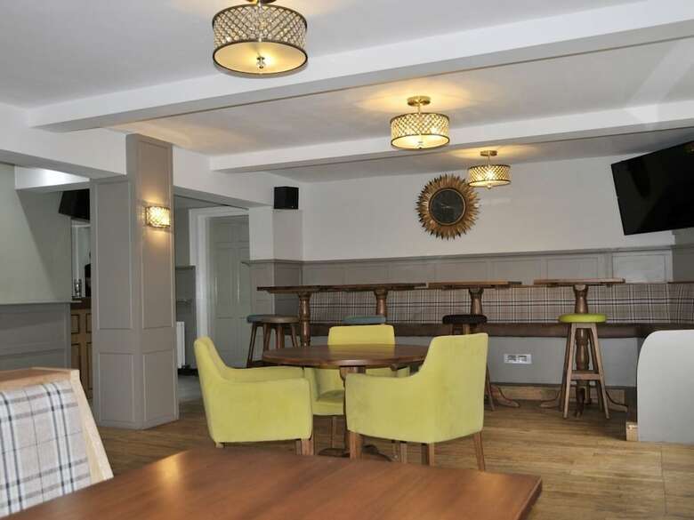 The Coach Hotel