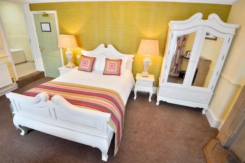 Posada The George Hotel