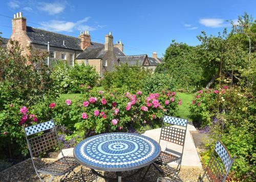 Sydney House Bed And Breakfast