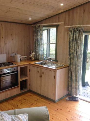 Lakeside Cabin