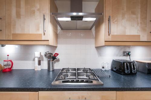 Jamaica Street Apartment
