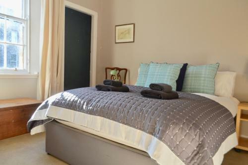 Apartamento 1 Bedroom Flat Near Princes St Sleeps 4