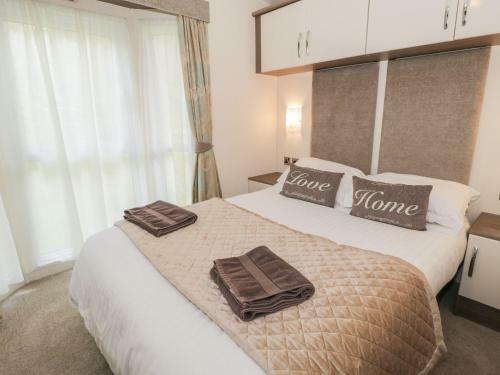 Roro's Retreat, Morpeth