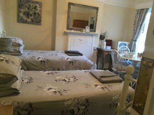 Hostal The Oak Tree Guest House