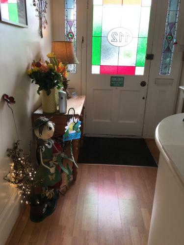 Hostal The Oak Tree Guest House