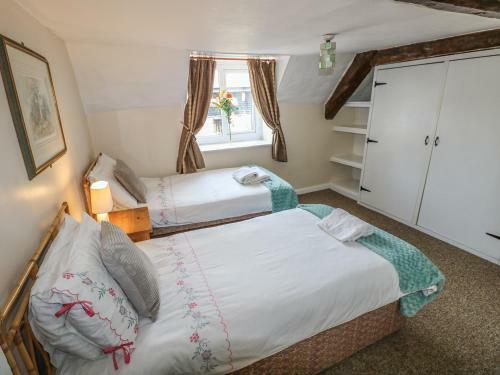 Hill Farm Cottage, Freshwater