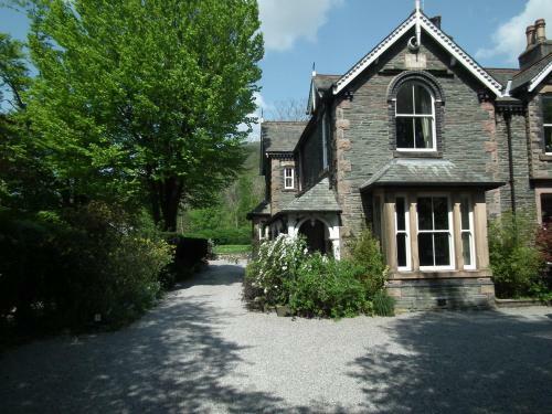 Hostal The Beeches Guest House