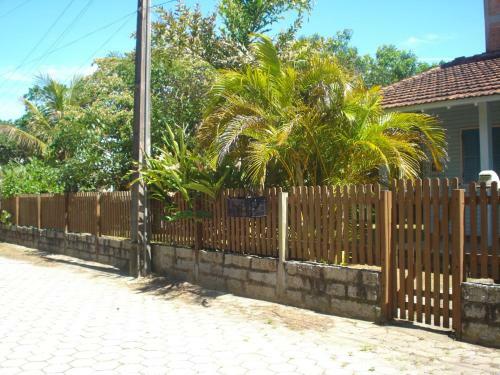 Casa Guarda Do Emba�