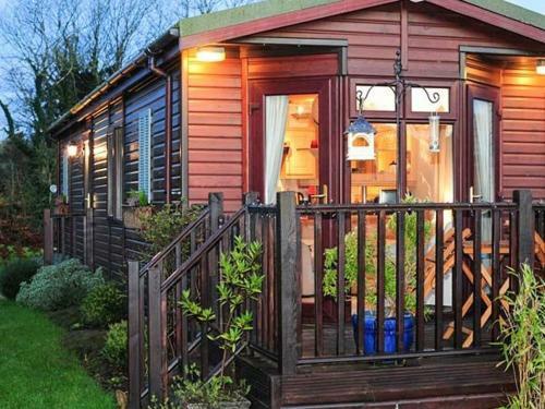 The Coastal Lodge