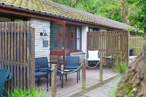 Cosy Woodland Home