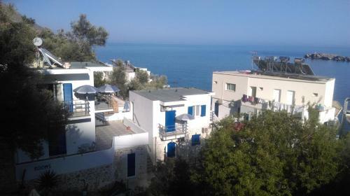 Hotel John Akroyiali