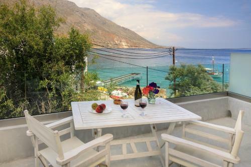 Molos Apartments