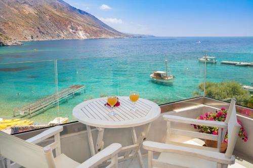 Molos Apartments