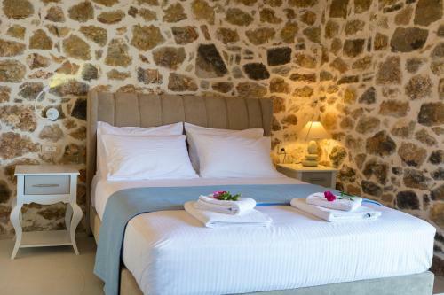 Molos Apartments