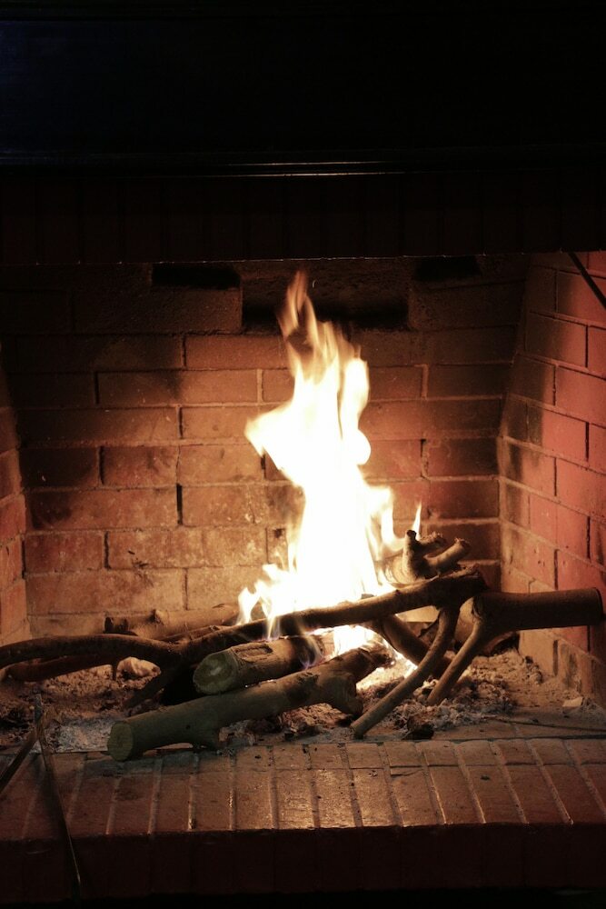 Hostal Flisvos Rooms