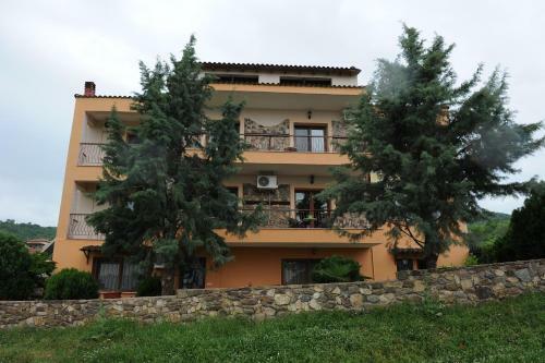 Hostal Guesthouse Kerkinitis