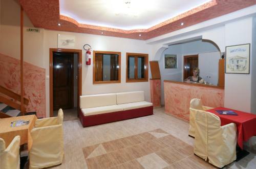 Agali Hotel