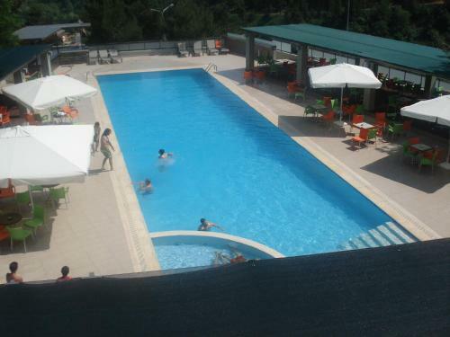 Hostal Apolis Hotel