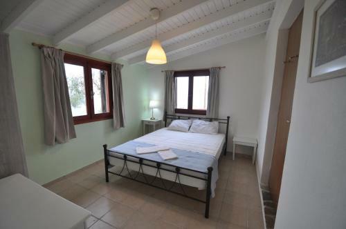 Vaia Villas