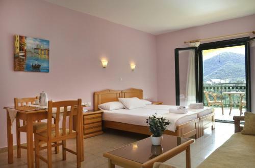 Aparthotel Hotel Patelis