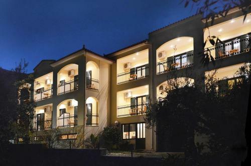 Aparthotel Hotel Patelis