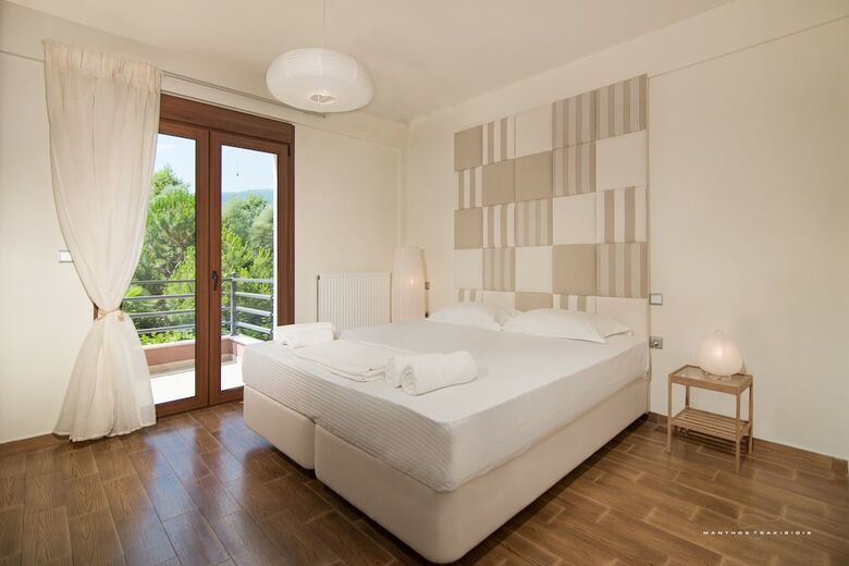 Olympus Villas