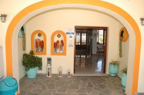 Agnanti Hotel