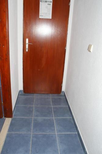 Apartments By The Sea Igrane, Makarska - 2680