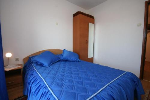 Apartments By The Sea Igrane, Makarska - 6840