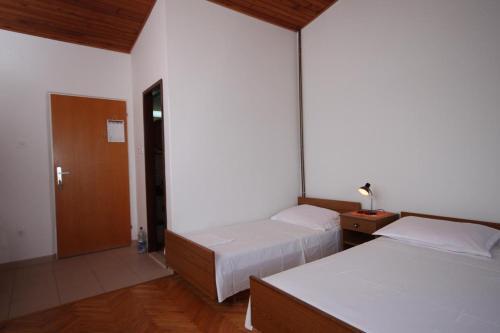 Apartments By The Sea Igrane, Makarska - 6653