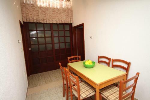 Apartment Igrane 5266a
