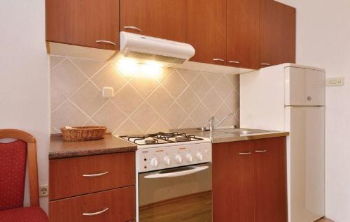 Apartments With A Parking Space Mandre, Pag - 12409