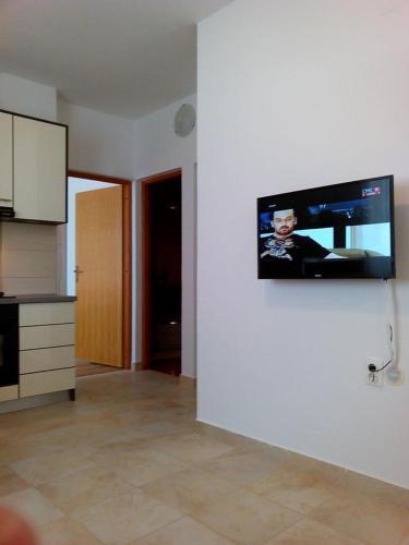 Apartments With A Parking Space Mandre, Pag - 12409