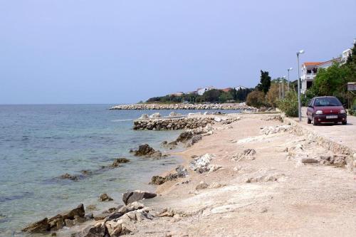 Apartments With A Parking Space Mandre, Pag - 12409