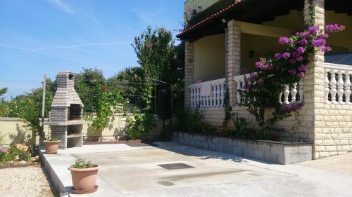 Apartments With A Parking Space Mandre, Pag - 12409