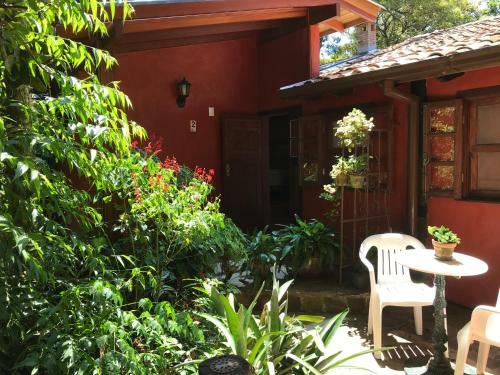 Hostal Regina Guest House