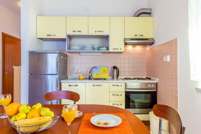 Apartments Ivan