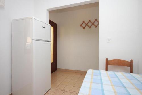 Apartments By The Sea Luka, Dugi Otok - 8151