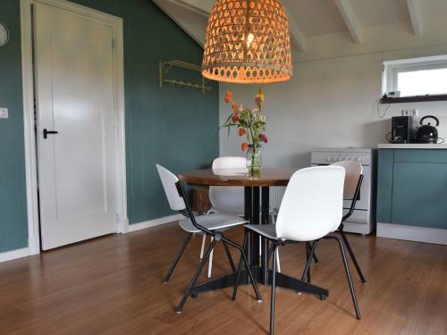 Cozy Apartment In Burgerbrug Netherlands With Meadow View